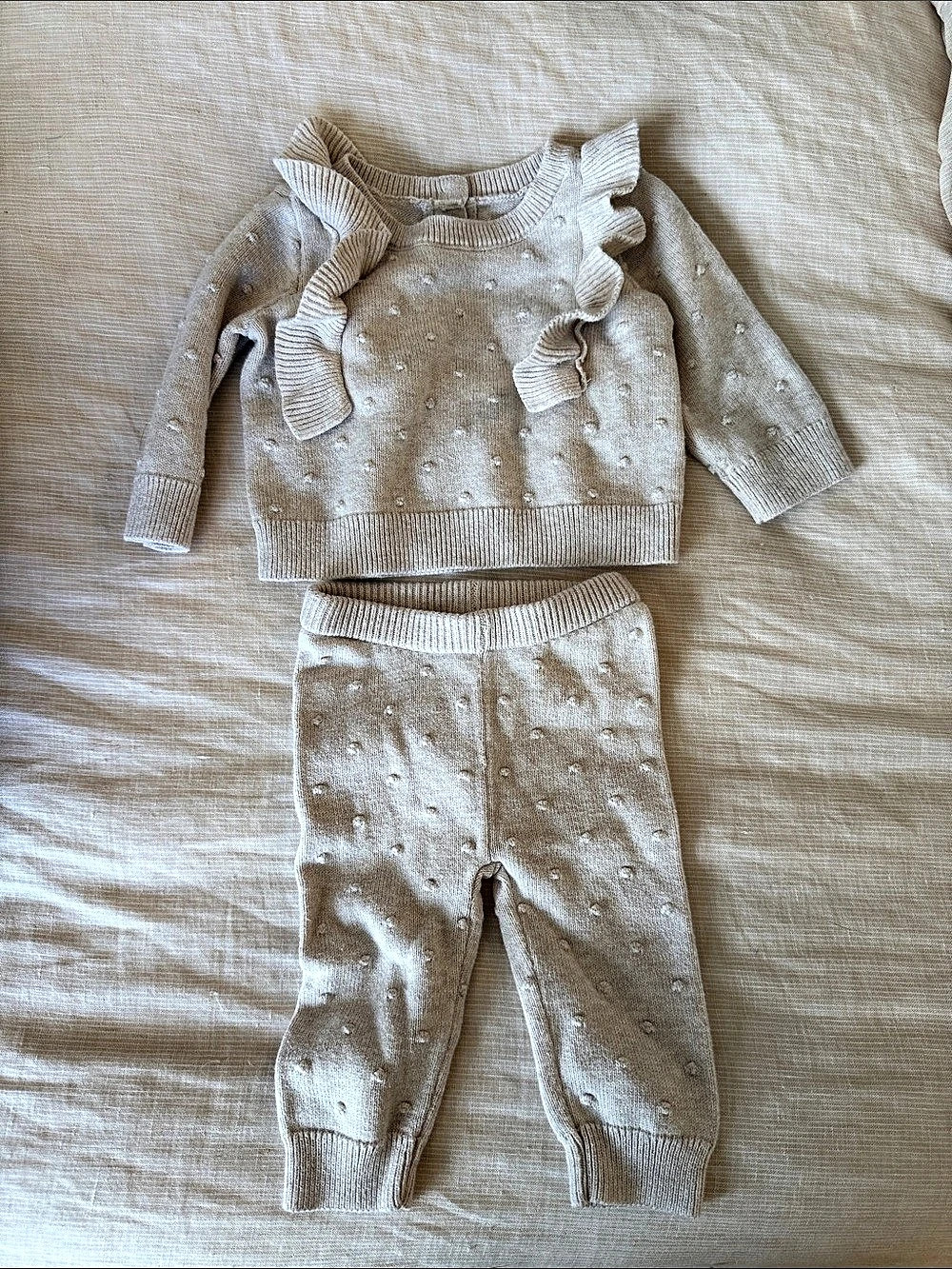 GAP Baby Knit Ruffle Matching Set Cream 0-3 Months